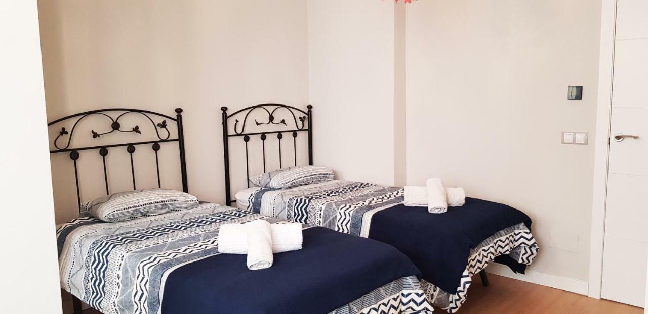 Apartamento Duplex Frente Al Mar Paseo Maritimo Torremolinos Lejlighed Eksteriør billede
